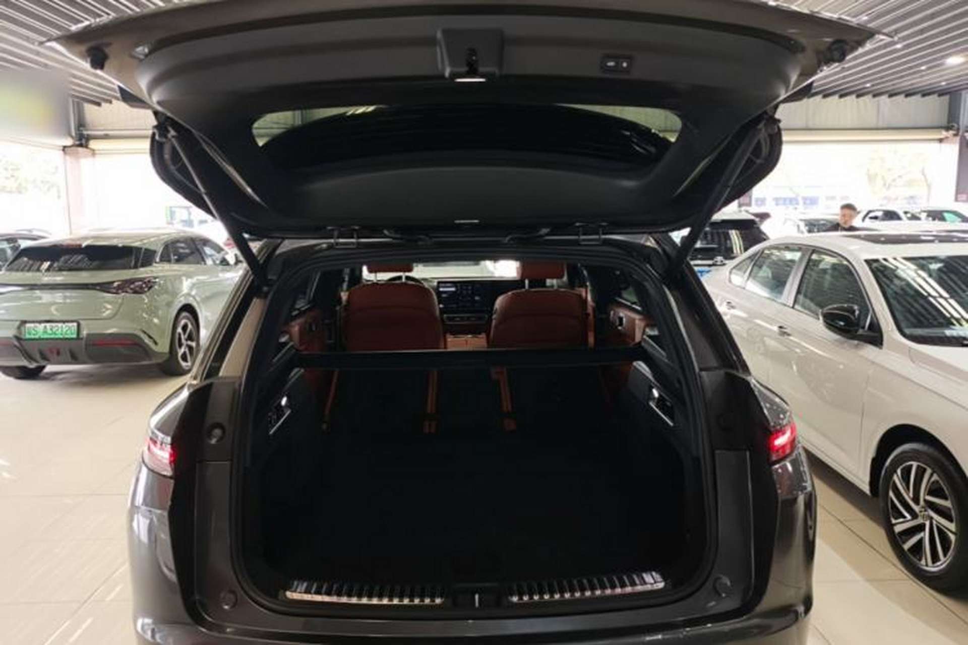 Used Li Auto L7 2023 Max model Trunk