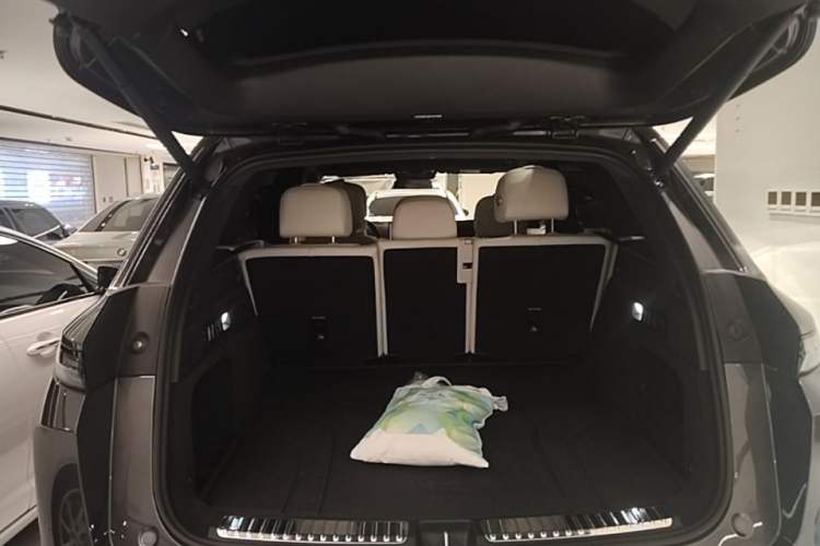 Used Li Auto L7 2023 Max model Trunk