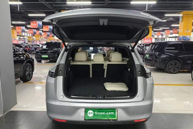 Used Li Auto L7 2023 Pro Model Trunk