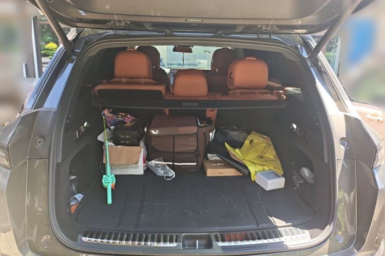 Used Li Auto L7 2023 Air model Trunk