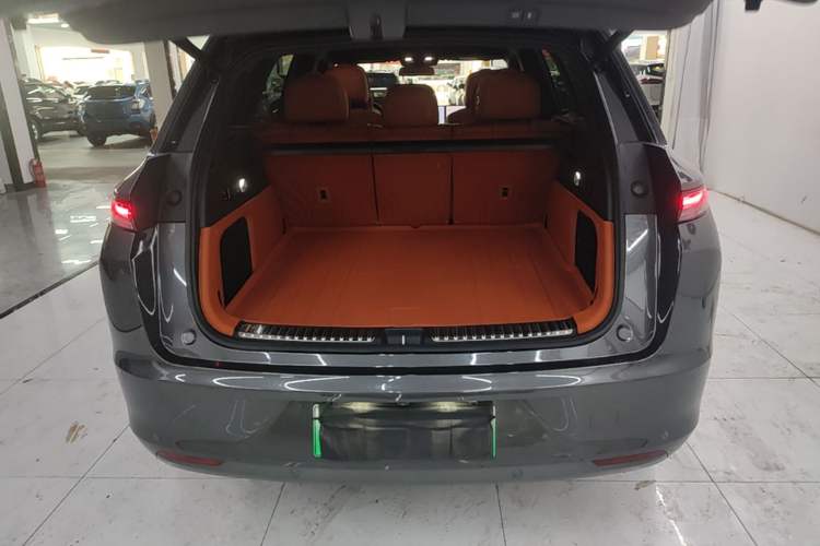 Used Li Auto L7 2023 Air model Trunk
