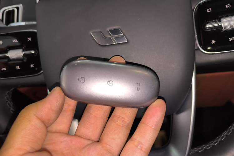 Used Li Auto L7 2023 Max model Vehicle Key
