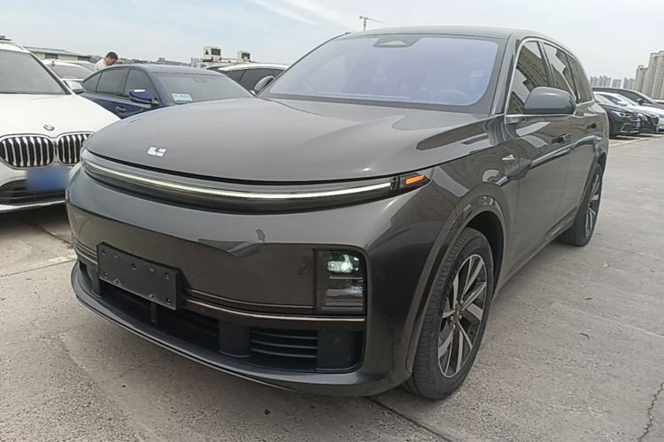 Used Li Auto L7 2023 Air model Guazi used car, China used car export, Used car for sale, Used Li Auto cars, Cheapest cars for sale