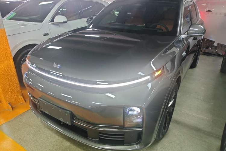 Used Li Auto L7 2023 Pro Model Guazi used car, China used car export, Used car for sale, Used Li Auto cars, Cheapest cars for sale