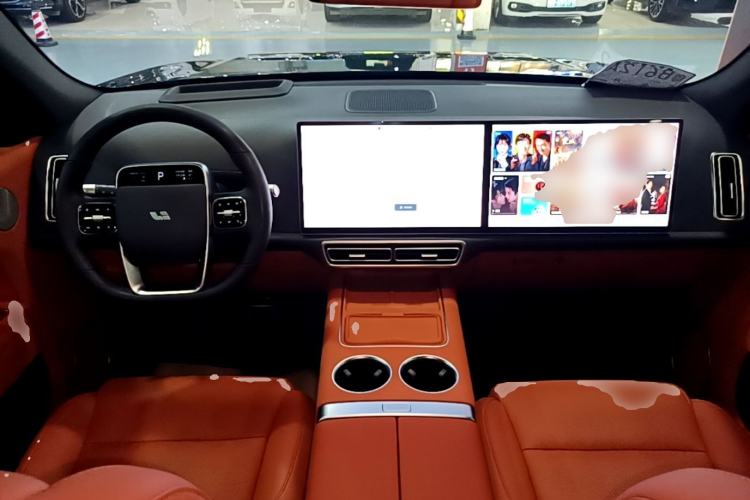 Used Li Auto L7 2023 Pro Model Center Console