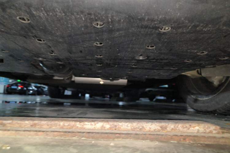 Used Li Auto L7 2023 Pro Model Chassis Front