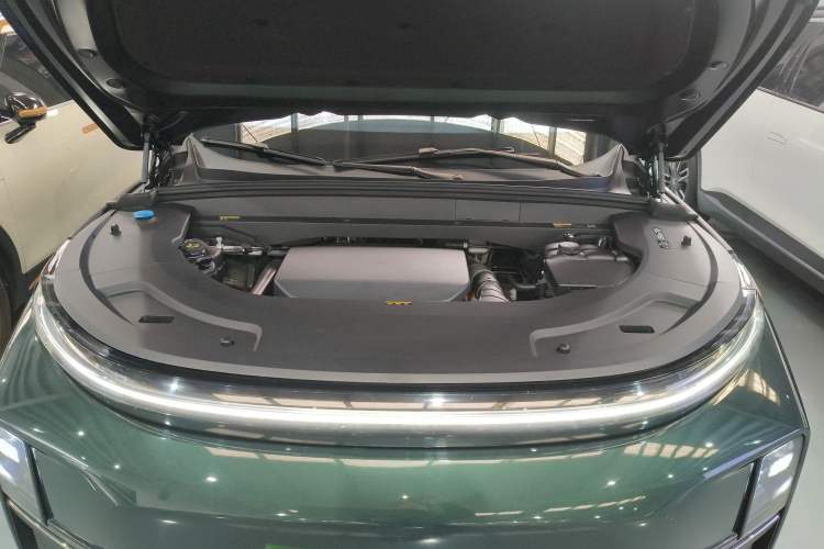 Used Li Auto L7 2023 Max model Engine Bay