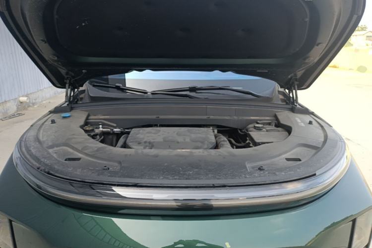 Used Li Auto L7 2023 Air model Engine Bay
