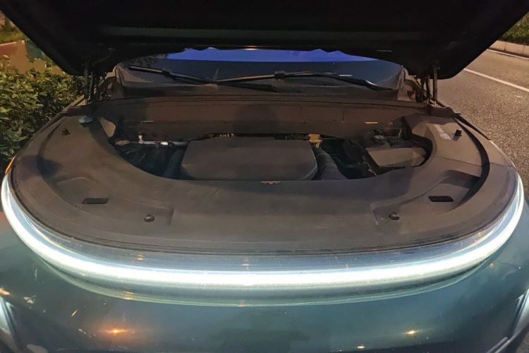 Used Li Auto L7 2023 Max model Engine Bay