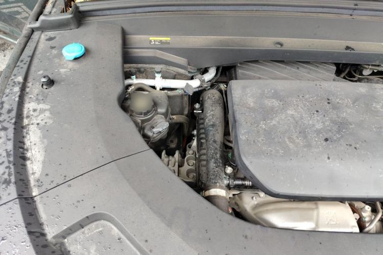Used Li Auto L7 2023 Max model Engine Bay Right