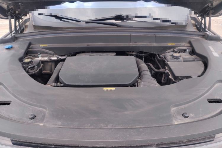 Used Li Auto L7 2023 Pro Model Engine Bay