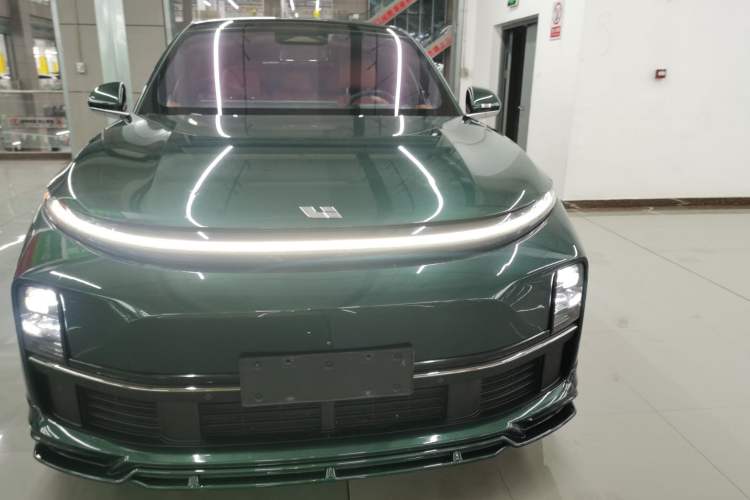 Used Li Auto L7 2023 Pro Model Exterior 1