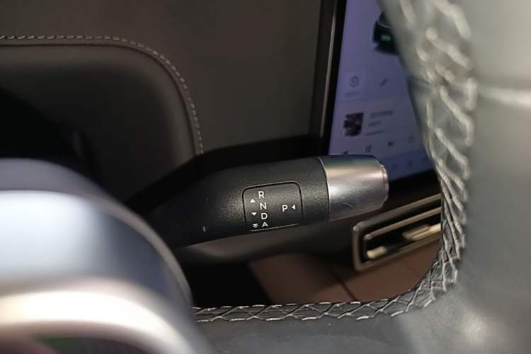 Used Li Auto L7 2023 Air model Gear Lever