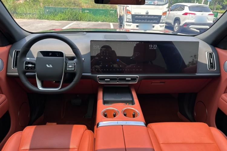 Used Li Auto L7 2023 Air model Interior 1