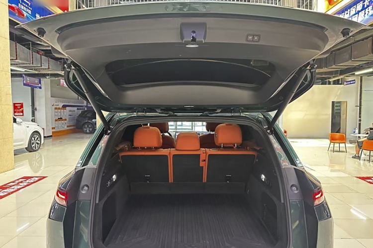 Used Li Auto L7 2023 Pro Model Interior 11