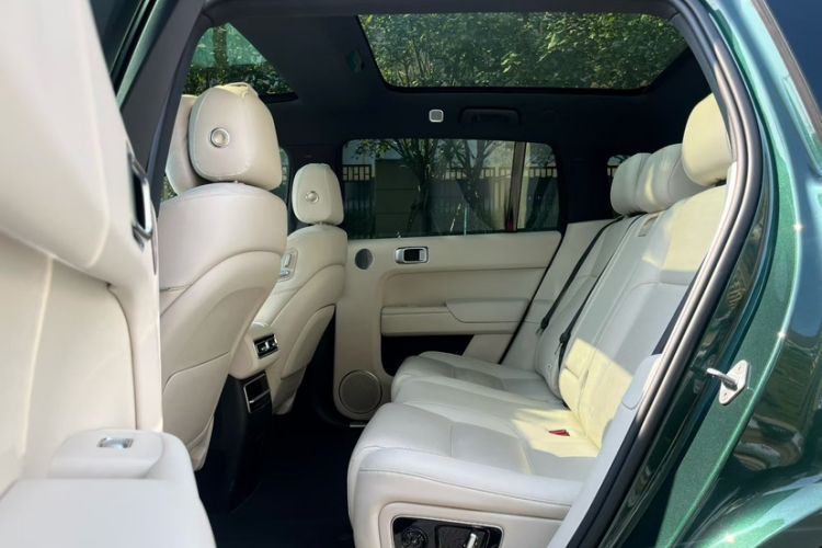 Used Li Auto L7 2023 Air model Interior 2