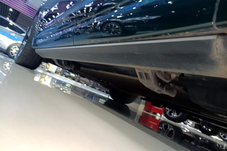 Used Li Auto L7 2023 Pro Model Left Side Sill