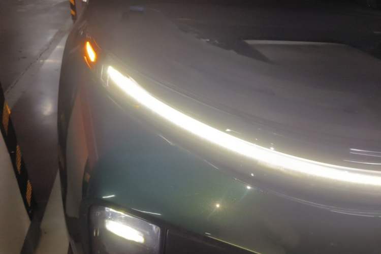 Used Li Auto L7 2023 Air model Right Front Headlight