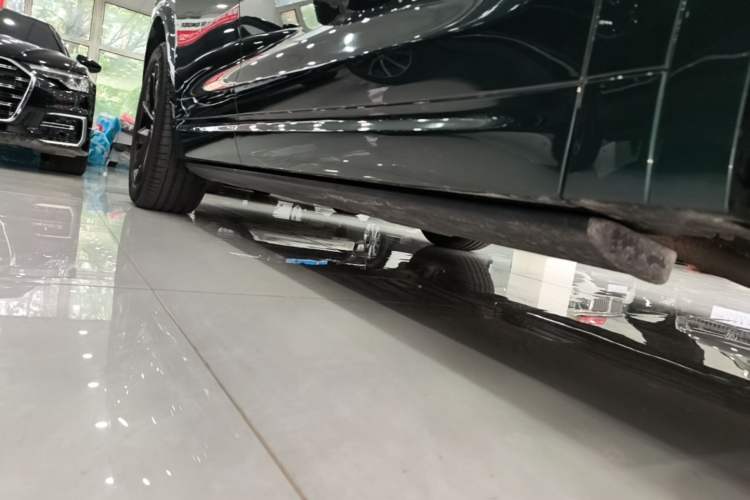 Used Li Auto L7 2023 Pro Model Right Side Sill