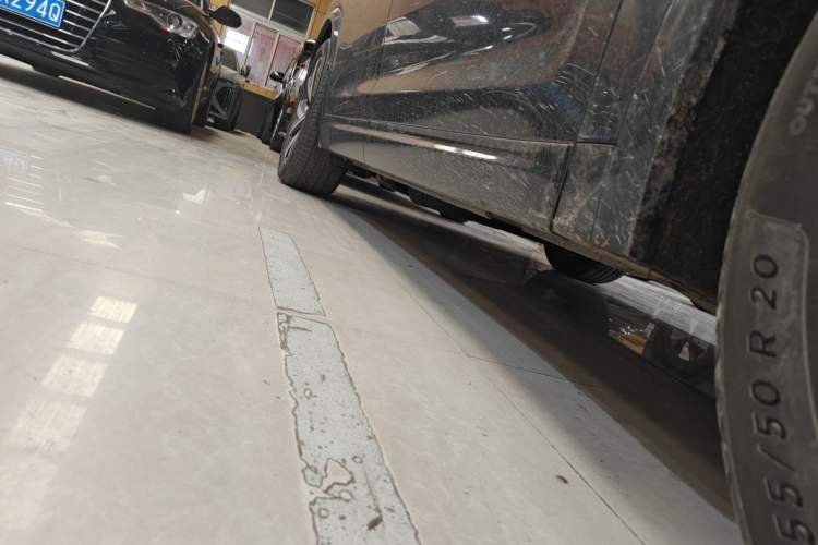 Used Li Auto L7 2023 Pro Model Right Side Sill
