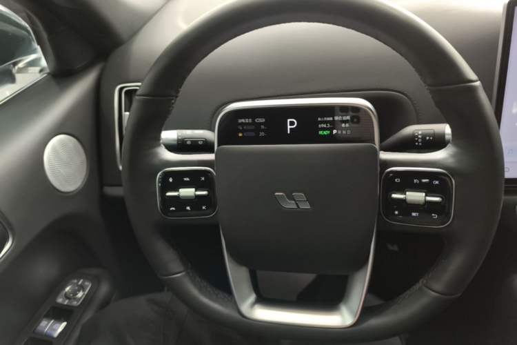 Used Li Auto L7 2023 Pro Model Steering Wheel