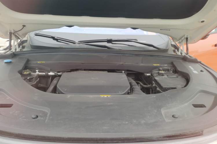 Used Li Auto L7 2023 Pro Model Engine Bay