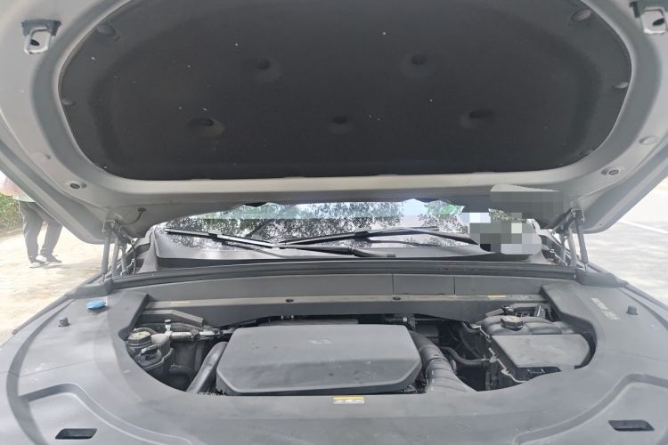 Used Li Auto L7 2023 Pro Model Engine Bay