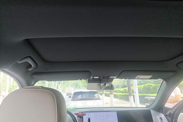 Used Li Auto L7 2023 Pro Model Headliner