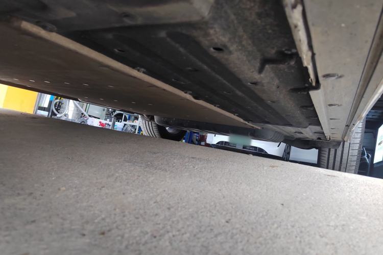 Used Li Auto L7 2023 Pro Model Chassis Front Left