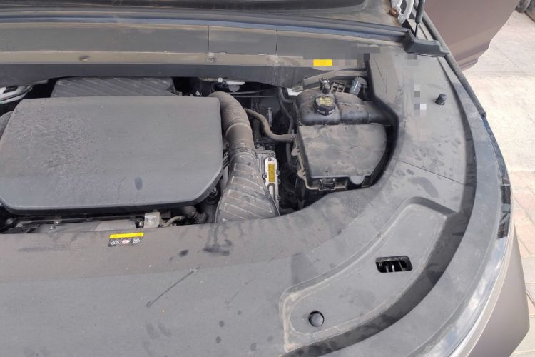 Used Li Auto L7 2023 Pro Model Engine Bay Left