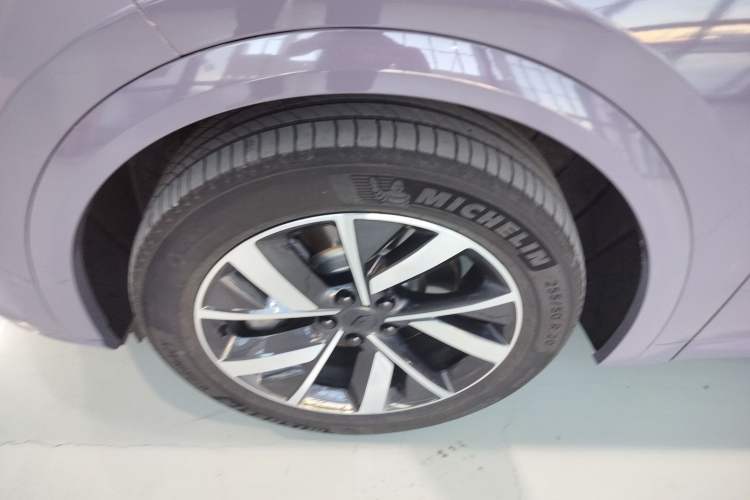 Used Li Auto L7 2023 Pro Model Exterior 7