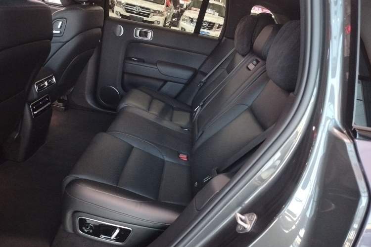Used Li Auto L7 2023 Pro Model Interior 4