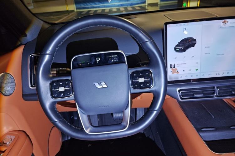 Used Li Auto L7 2023 Pro Model Steering Wheel