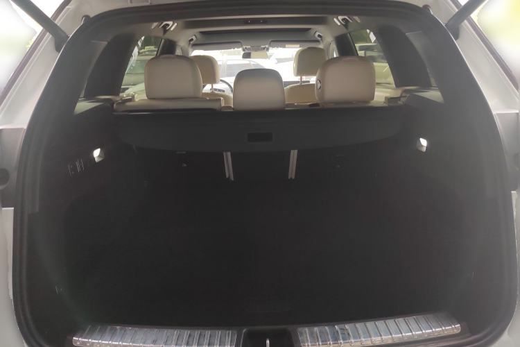 Used Li Auto L7 2023 Pro Model Trunk
