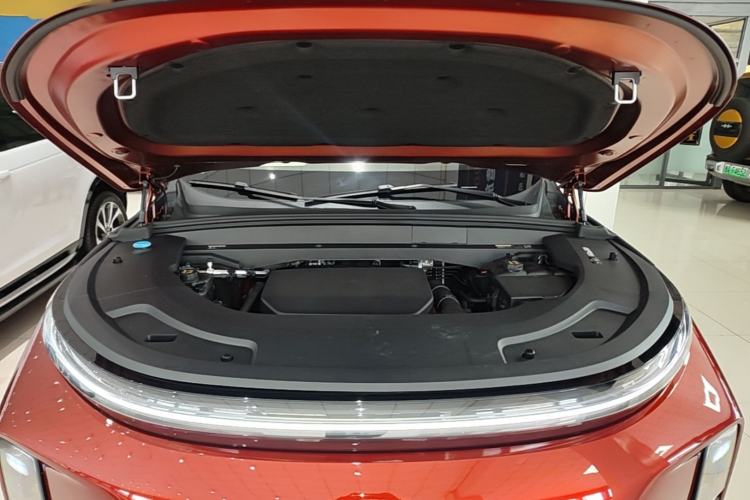 Used Li Auto L7 2023 Pro Model Engine Bay