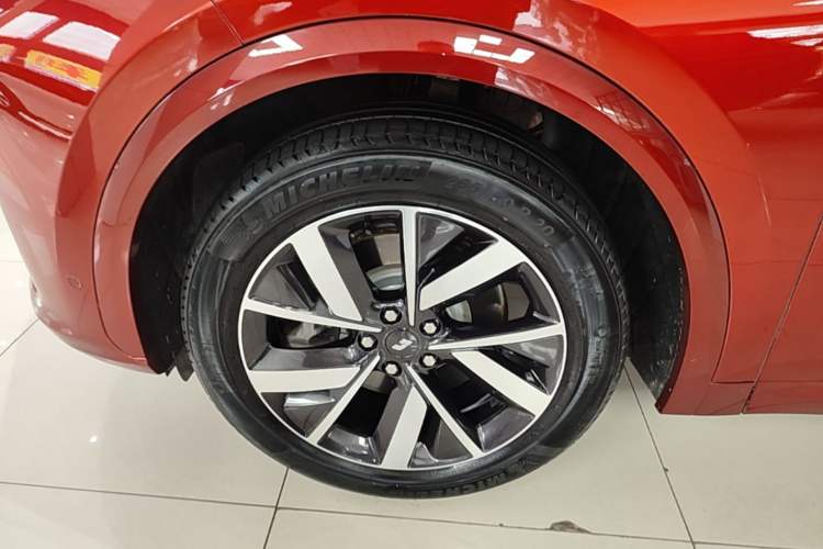 Used Li Auto L7 2023 Pro Model Exterior 4