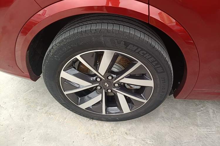 Used Li Auto L7 2023 Pro Model Exterior 5