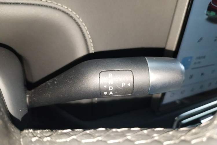 Used Li Auto L7 2023 Pro Model Gear Lever