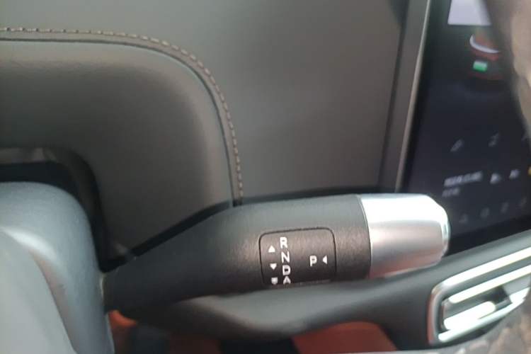 Used Li Auto L7 2023 Pro Model Gear Lever