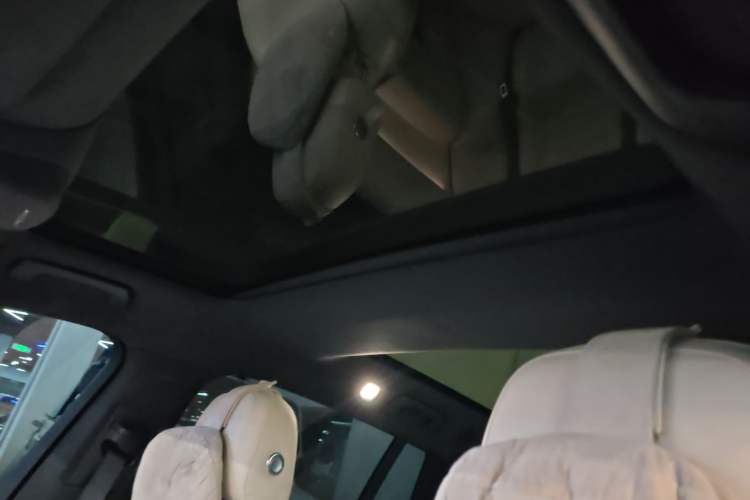 Used Li Auto L7 2023 Pro Model Headliner