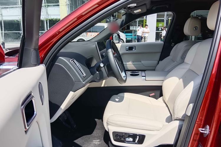 Used Li Auto L7 2023 Max model Interior 5