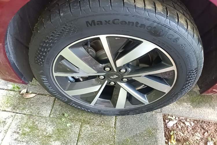 Used Li Auto L7 2023 Pro Model Left Front Wheel Hub