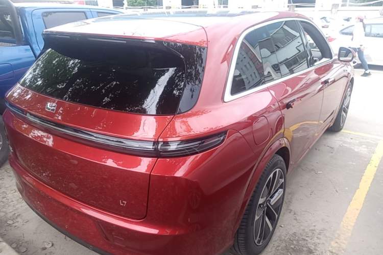 Used Li Auto L7 2023 Max model Rear Right 45 Deg
