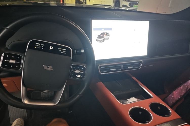 Used Li Auto L7 2023 Pro Model Center Console