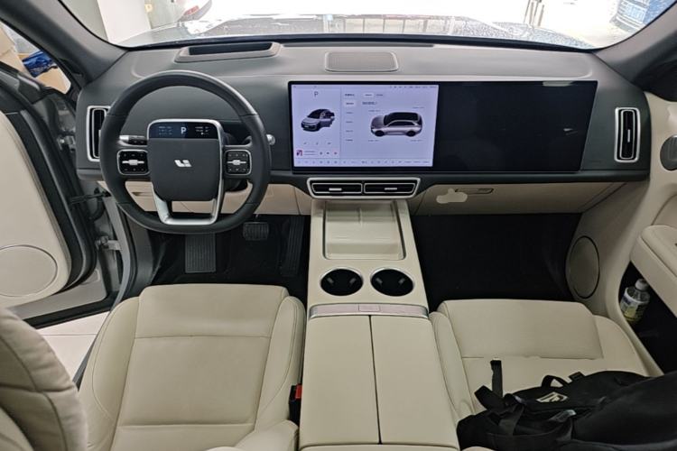 Used Li Auto L7 2023 Max model Center Console