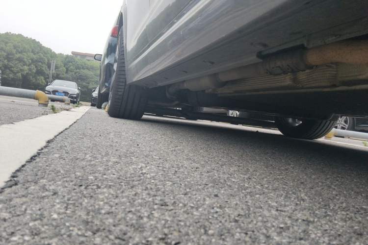 Used Li Auto L7 2023 Max model Chassis Front Right