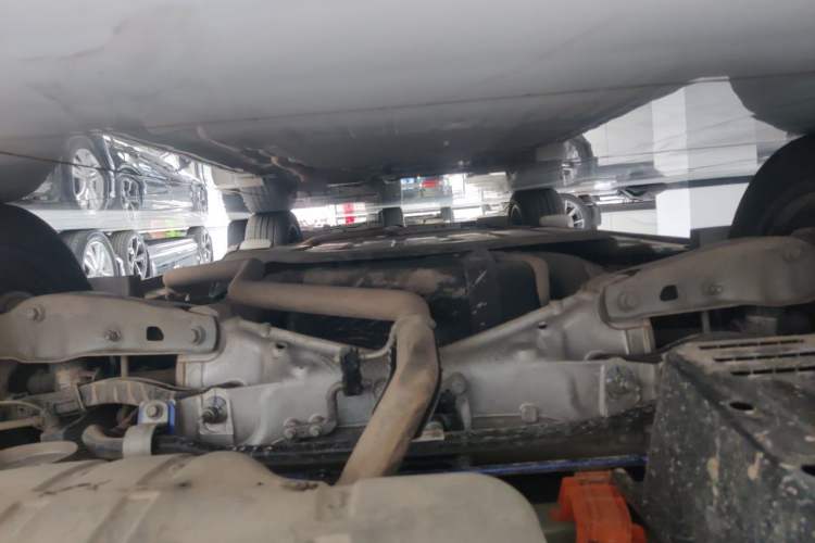Used Li Auto L7 2023 Pro Model Chassis Rear