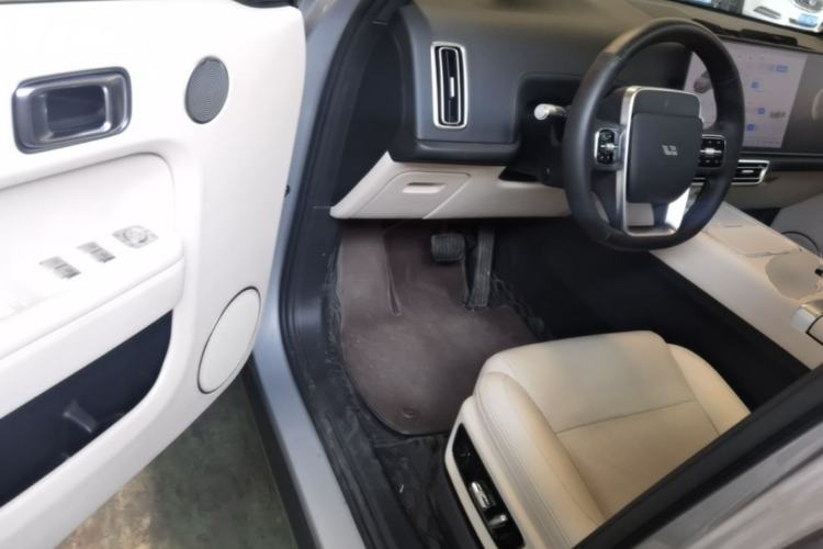 Used Li Auto L7 2023 Pro Model Driver Seat