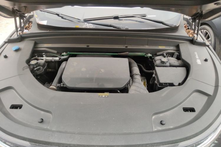 Used Li Auto L7 2023 Max model Engine Bay