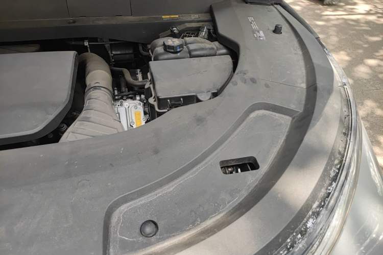 Used Li Auto L7 2023 Air model Engine Bay Left
